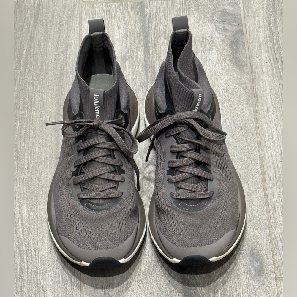 lululemon athletica women’s Charcoal Athletic Shoes- 7
